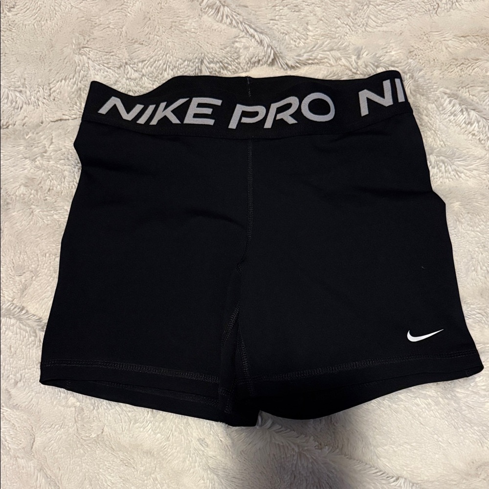 Nike Pro Women's Athletic Black Shorts